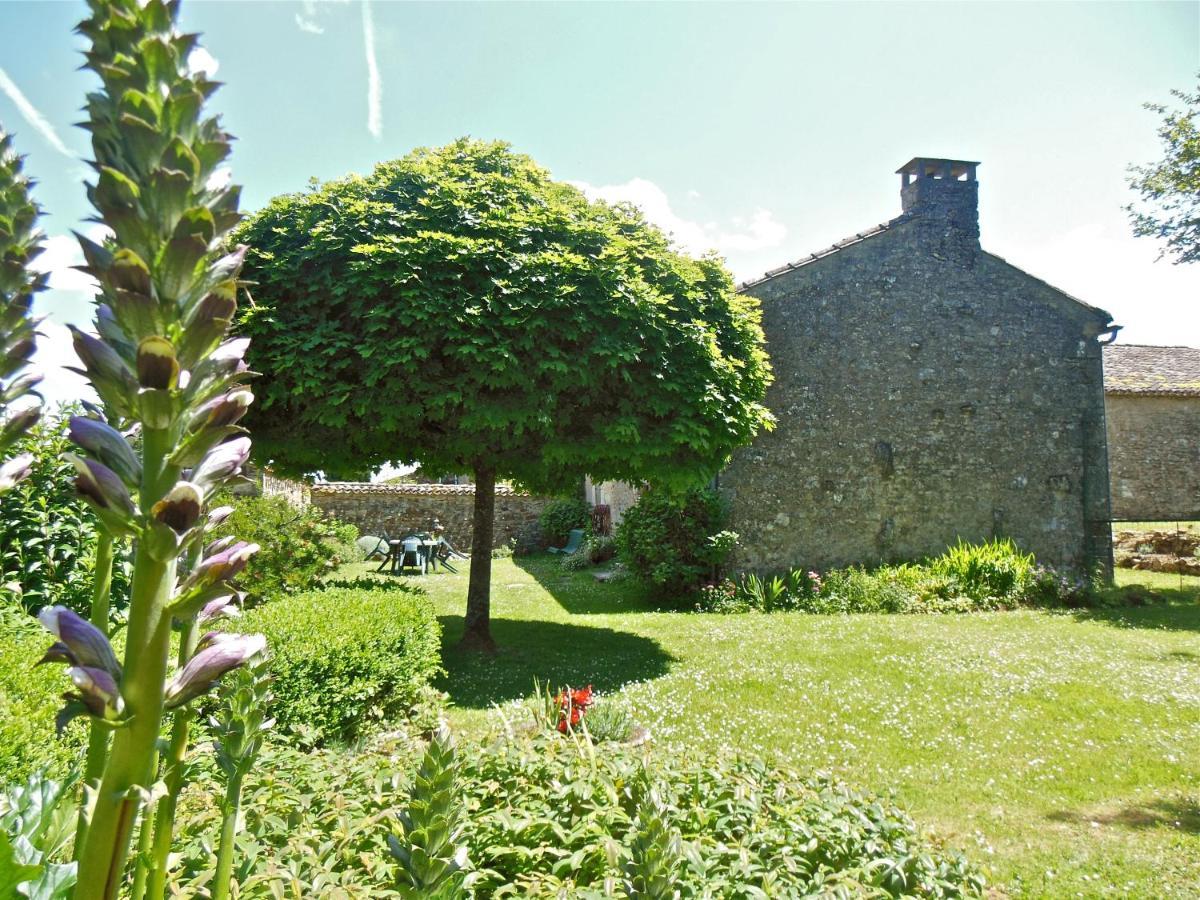 Hauts De Sentelines Sejour Authentique En Pleine Nature Gavaudun 外观 照片
