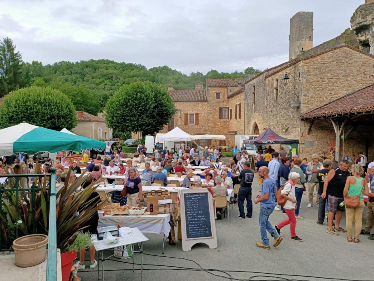 Hauts De Sentelines Sejour Authentique En Pleine Nature Gavaudun 外观 照片