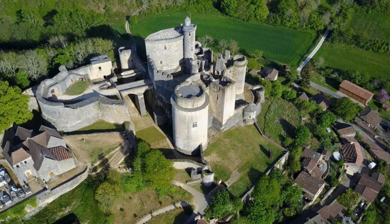 Hauts De Sentelines Sejour Authentique En Pleine Nature Gavaudun 外观 照片