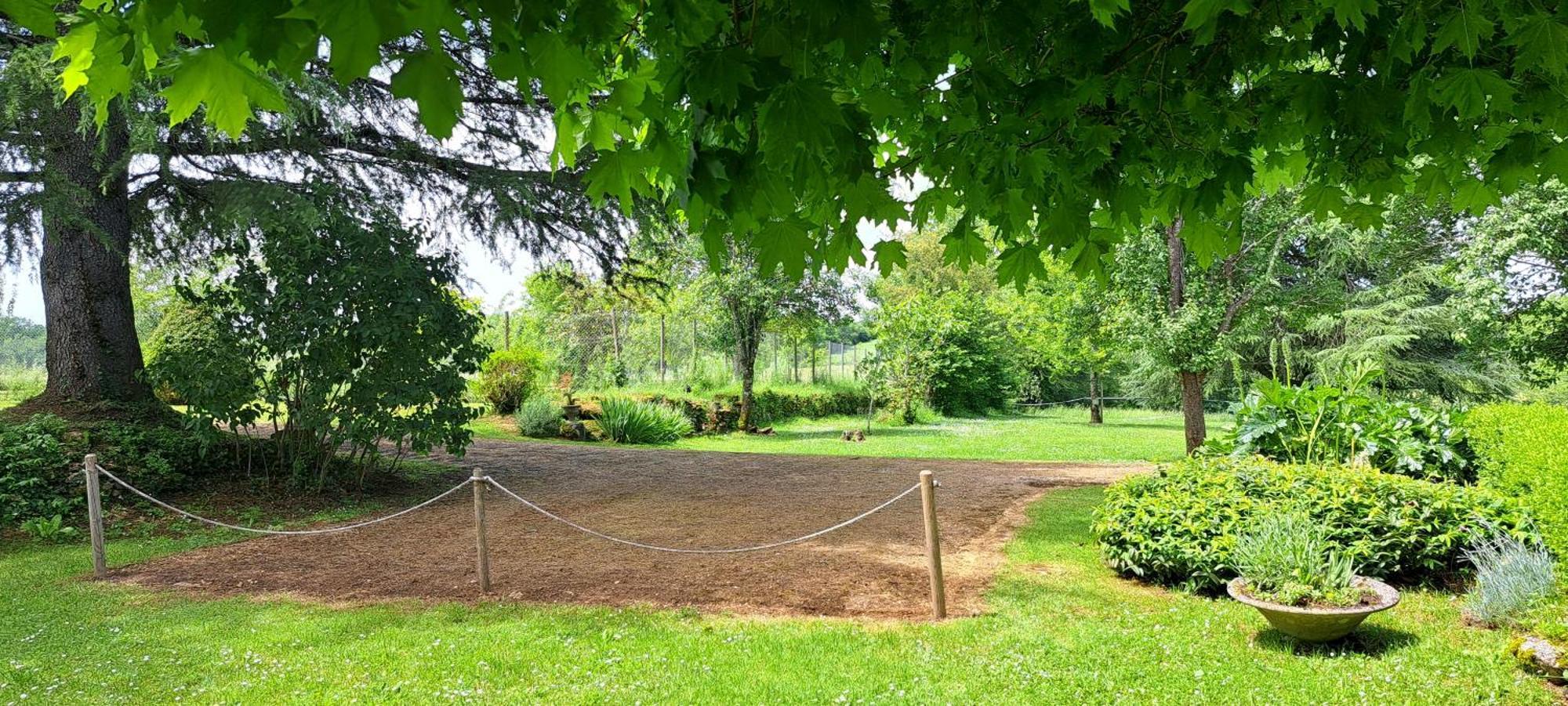 Hauts De Sentelines Sejour Authentique En Pleine Nature Gavaudun 外观 照片
